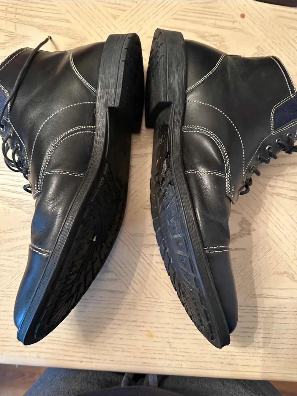 Stacy Adams Black Leather Lace-Up Oxfords